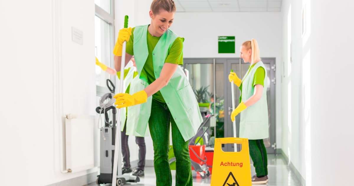 Commercial cleaning services in Abu Dhabi