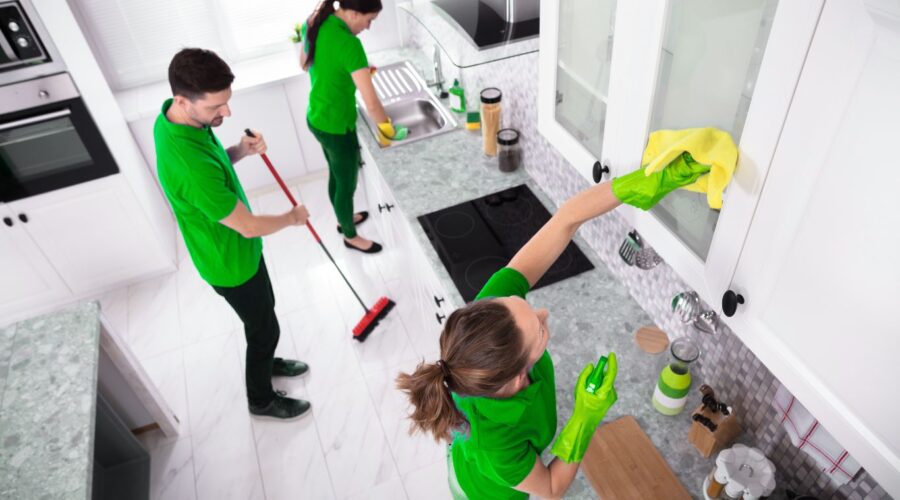 Team performing deep cleaning in Riyadh home showing fair deep cleaning services prices